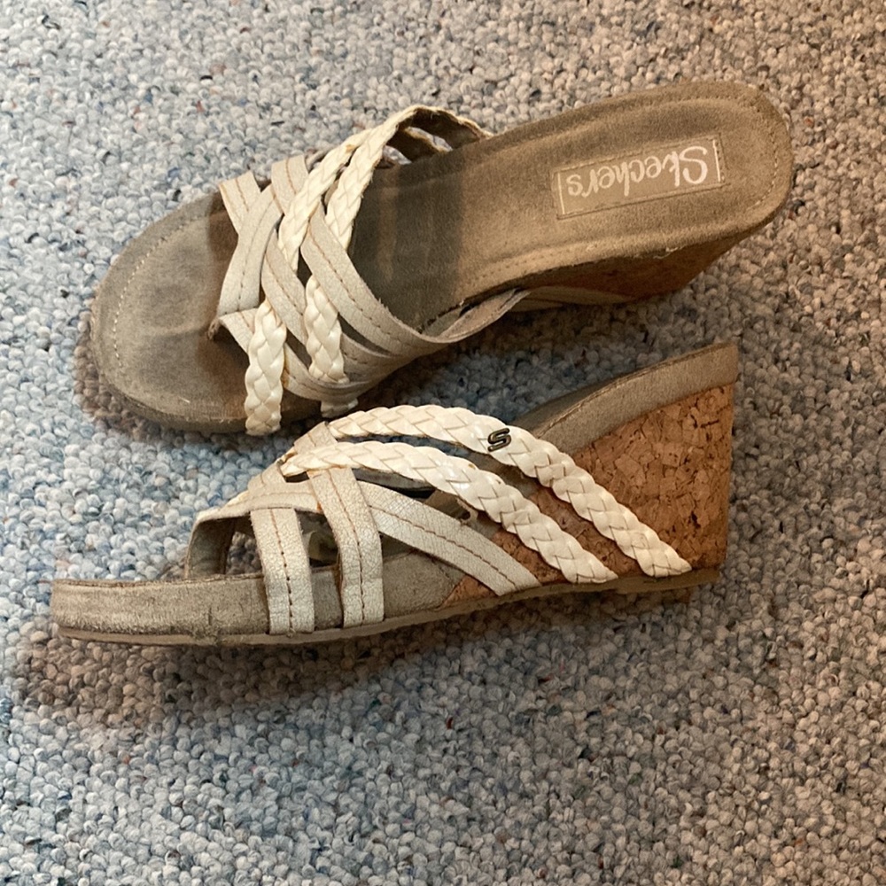 Skechers tan braided sandals sz 8